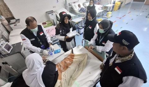 Kemenag mencatat 32 jemaah calon haji dari Indonesia meninggal dunia dalam tiga pekan pelaksanaan haji. [Media Center Haji]