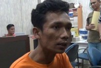 TS (27) yang diamankan atas pencurian uang ATM hingga Rp 1,1 miliar di enam ATM yang terletak di Batam. [Foto: WWW]