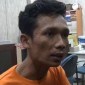 TS (27) yang diamankan atas pencurian uang ATM hingga Rp 1,1 miliar di enam ATM yang terletak di Batam. [Foto: WWW]