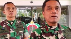 Danrem 091/ASN Brigjen TNI Anggara Sitompu (kanan) bersama Dandim 0909/Kutim Letkol Inf Ginanjar Wahyutomo (kiri). [ANTARA/HO-Pendim 0909/Kutim]