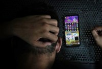 Foto Ilustrasi -- Pemerintah saat ini memegang data hingga nama lengkap dan nomor telepon 164 wartawan yang telah melakukan 6.899 transaksi senilai Rp1,4 miliar. [CNNIndonesia/Adhi W]
