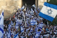 Lebih dari seribu pemukim Israel menyerbu halaman Masjid Al-Aqsa di Yerusalem Timur yang diduduki di bawah perlindungan polisi pada Rabu (5/6/2024) pagi. [AHMAD GHARABLI/AFP VIA GETTY IMAGES]
