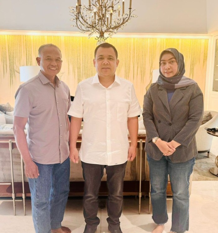 Mantapkan tarung Pilkada Banjarbaru, Lisa Halaby dengan dukungan Haji - H. Syamsudin Andi Arsyad atau Haji Isam. (SuarIndonesia/Ist)