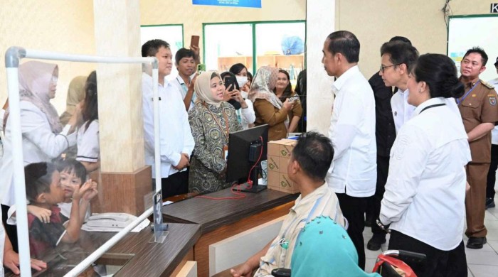 Presiden Joko Widodo meninjau Rumah Sakit Umum Daerah (RSUD) Mas Amsyar Kasongan di Kabupaten Katingan, Provinsi Kalimantan Tengah pada Rabu, 26 Juni 2024. [Foto: BPMI Setpres/Kris]