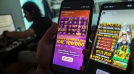 Foto Ilustrasi. Google sebelumnya sudah mengendus jika wilayah Jabar paling banyak mencari kata kunci atau keyword yang berkaitan dengan judi online. [ANTARA FOTO/YULIUS SATRIA W]