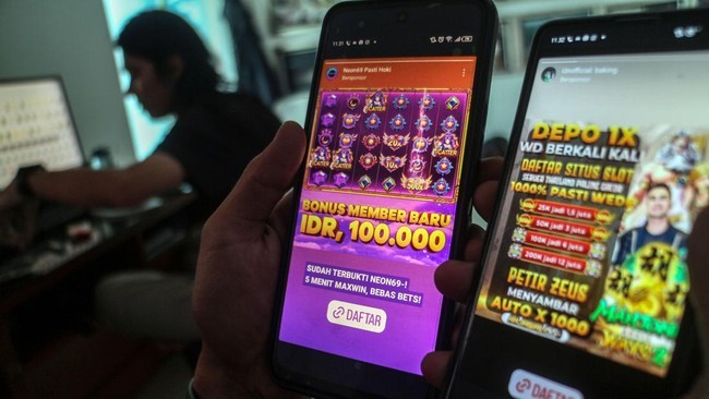 Foto Ilustrasi. Google sebelumnya sudah mengendus jika wilayah Jabar paling banyak mencari kata kunci atau keyword yang berkaitan dengan judi online. [ANTARA FOTO/YULIUS SATRIA W]
