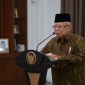 Wapres Ma'ruf Amin mengusulkan agar penerima dana bansos yang memakainya untuk judi online agar dicabut haknya. [Arsip Setwapres]