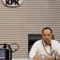 Tessa Mahardhika Sugiarto, Juru Bicara KPK mengatakan pihaknya menyita enam unit rumah dan dua apartemen dari tiga tersangka dugaan korupsi pengadaan alat pelindung diri (APD) Covid-19, Rabu (3/7/2024).[KOMPAS.com/Syakirun Ni'am]
