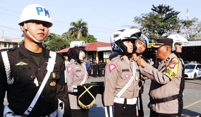 Apel gelar pasukan pelaksanaan Operasi Patuh Intan 2024. (ANTARA/HO-Humas Polresta Banjarmasin)