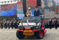 Presiden Joko Widodo atau Jokowi melakukan pengecekan pasukan dalam Upacara Hari Ulang Tahun (HUT) ke-78 Bhayangkara Polri di Monas, Jakarta, Senin (1/7/2024). [Suara.com/Novian]
