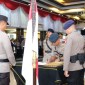 Sejumlah pejabat utama, termasuk kapolres/Ta  di lingkup Kepolisian Daerah Kalimantan Selatan (Polda Kalsel) resmi diganti serta  serah terima jabatan (sertijab), Rabu (3/7/2024)/SuarIndonesia/Ist)