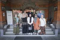 Pansus (DPRD Kalsel kunjungan kerja dalam rangka komparasi pengayaan materi muatan raperda tentang Pengelolaan Kekayaan Daerah Yang Dipisahkan dan Lain-lain PAD Yang Sah ke Bapenda Provinsi Bali, pada Senin,(8/7/2024). (SuarIndonesia/Ist)