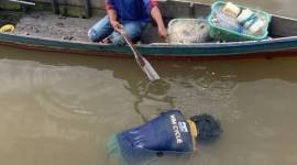 Jasad pria diketahui Wahyudinoor (34), ditemukan mengapung di perairan Sungai Martapura, tepatnya di belakang Pos Polisi Lalu Lintas (Polantas) Jembatan Merdeka Banjarmasin Tengah, Kamis (11/7/2024) SuarIndonesia/DO)