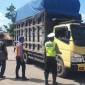 Kegiatan pengawasan, pengendalian lalu lintas angkutan jalan, serta penegakan hukum di bidang lalu lintas angkutan jalan di Kabupaten Balangan, Kamis (11/7/2024). SuarIndonesia/Adv)