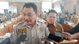 Ketua DPRD Kalsel Dr (HC) H Supian HK, SH, MH