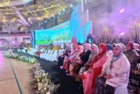 Ketua TP PKK Provinsi Kalimantan Selatan Hj. Raudatul Jannah atau Acil Odah menghadiri Puncak Peringatan Hari Anak Nasional ke-40, yang dilaksanakan di Istora Papua Bangkit, Kota Jayapura, Papua,Selasa (23/7/2024) (SuarIndonesia/Adv)