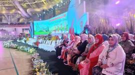 Ketua TP PKK Provinsi Kalimantan Selatan Hj. Raudatul Jannah atau Acil Odah menghadiri Puncak Peringatan Hari Anak Nasional ke-40, yang dilaksanakan di Istora Papua Bangkit, Kota Jayapura, Papua,Selasa (23/7/2024) (SuarIndonesia/Adv)