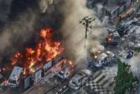 Demo besar-besaran menolak kuota Pegawai Negeri Sipil (PNS) di Bangladesh, berujung kekerasan hingga puluhan demonstran meninggal dunia. [Photo by AFP]
