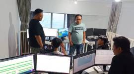 Polisi menggerebek sebuah unit apartemen di kawasan Grogol Petamburan, Jakarta Barat (Jakbar) yang dijadikan markas judi online. [Foto: Istimewa]