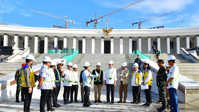 Foto Ilustrasi --  Presiden Jokowi akan memboyong 1.740 orang ASN dari Jakarta ke Ibu Kota Nusantara (IKN) di Kalimantan Timur mulai September 2024. [Biro Pers Sekretariat Presiden/Vico]