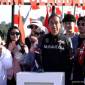 Presiden Jokowi meresmikan Jembatan Pulau Balang di Penajam Paser Utara, Kalimantan Timur sambil konvoi bareng artis dan para influencer. (Foto: Tangkapan Layar YouTube Sekretariat Presiden)