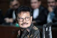 Menteri Pertanian (Mentan) periode 2019—2023 Syahrul Yasin Limpo (SYL) menjalani sidang vonis kasus tindak pidana korupsi di Pengadilan Negeri Jakarta Pusat, Kamis (11/7/2024). SYL divonis pidana penjara selama 10 tahun dan denda sebesar Rp300 juta. SYL juga dihukum dengan pidana tambahan berupa kewajiban membayar uang pengganti sejumlah Rp14,1 miliar dan US$30.000, paling lama dalam waktu satu bulan setelah putusan memperoleh kekuatan hukum tetap atau inkrah. [CNN Indonesia/Andry Novelino]