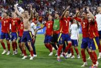 Timnas Spanyol dapat dukungan warga Gaza untuk juara Euro 2024. [REUTERS/Michaela Stache]