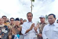 Presiden Joko Widodo (memberi keterangan pers di IKN, Kalimantan Timur, Senin (12/8/2024). (ANTARA/Mentari Dwi Gayati)