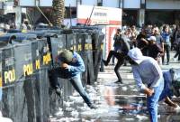 simulasi pengamanan Pilkada yang digelar Balai Kota Banjarmasin, Senin (5/8/2024). SuarIndonesia/YI_