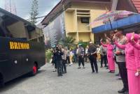 Kapolda Kalsel, Irjen Pol Winarto melepas personel purna tugas sebagai penghormatan yang banyak berbakti kepada bangsa dan negara ini melalui institusi Polr, JUmat (9/8/2024) (SiuarIndonesia/ZI)