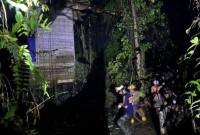 Geger kobaran api di kawasan  Tembus Mantuil  Banjarmasin Selatan, Sabtu (10/8/2024) dinihari, sakitar pukul 01.00 WITA. (SuarIndonesia /DO)