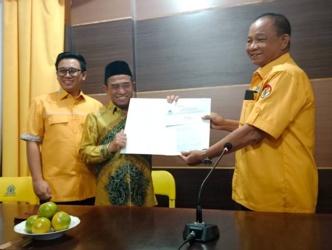 Arifin Noor dan M. Supian Akbari, diusung Partai Golkar untuk berpasangan maju sebagai bakal calon Walikota dan Wakil Walikota Banjarmasin pada Pilkada 2024. (SuarIndonesia/HM)