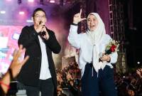 Pasha Ungu bersama Lisa Halaby

