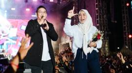 Pasha Ungu bersama Lisa Halaby
