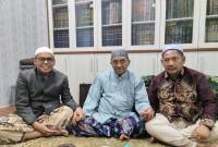 Restu dan dukungan itu diperoleh saat Bang Rizal Ustaz Rosyadi bersilaturahmi ke kediaman Guru Bakhiet pada Rabu (21/8/2024). (SuarIndonesia/Ist)