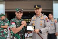 Pangdam XII/Tanjungpura Mayjen TNI Iwan Setiawan dan Kapolda Kalsel, Irjen Pol Winarto