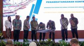 penandatangan kotrak pelaksanaan program Proyek National Urban Flood Resilience Project (NUFReP), antara Dirjen SUmber Daya Alam, Kementerian PUPR, Bob Arthur Lambogia dengan PT Adi Karya pada Rabu (28/8/2024 (SuarIndonesia/Ist)