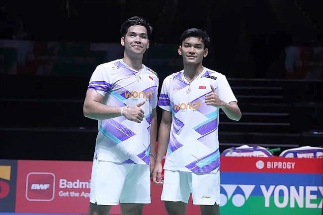 Pasangan ganda putra Indonesia, Muhammad Shohibul Fikri/Daniel Marthin tembus perempat final Korea Open 2024. (PBSI)