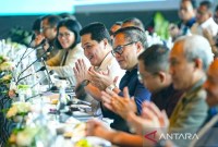 Menteri BUMN Erick Thohir dalam rapat pemaparan dengan Komisi VI DPR RI sebagai laporan kerja akhir Kementerian BUMN, di Jakarta, Sabtu (3/8/2024 (SuanrIndonesia/Antara/HO-Humas BUMN/pri.