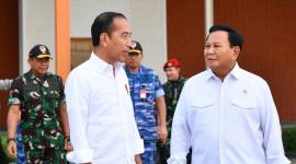 Presiden Jokowi dan Prabowo akan mengikuti upacara kemiliteran di IKN. Sementara Wapres Ma'ruf akan ada di Jakarta. (Arsip foto Biropers Setpres)