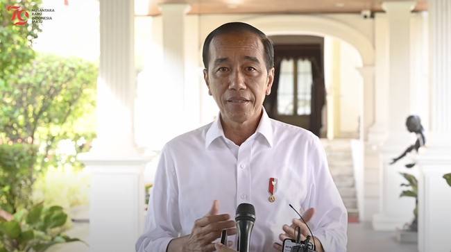 Media Inggris the Economist soroti julukan Raja Jawa buat Jokowi memantik darurat demokrasi Indonesia dan Jokowi kini diidentikkan dengan dinasti politik di RI. (Tangkapan layar youtube Sekretariat Presiden)