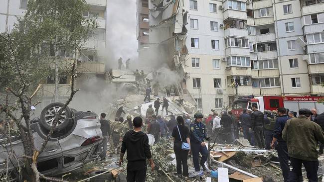 Penampakan wilayah Belgorod Rusia saat dihantam serangan roket Ukraina pada Mei lalu. (REUTERS/Stringer)
