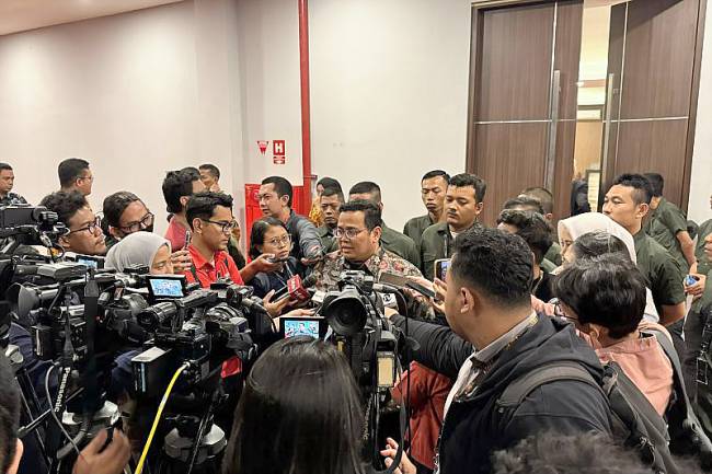 Ketua Bawaslu RI Rahmat Bagja saat memberikan keterangan kepada awak media di kawasan Ancol, Jakarta, Kamis (19/9/2024). (ANTARA/HO-Bawaslu RI)