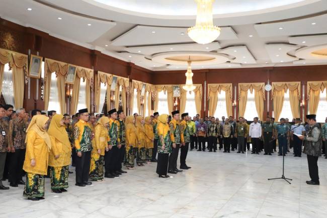 PERKUAT Struktur Manajemen Bank Kalsel, Gubernur Lantik Tiga Direksi Baru