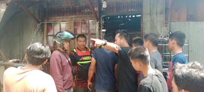Sebuah rumah milik pekerja bengkel bernama M Syahrani alias Annag (32), ludes dilalap api dalam peristiwa di Jalan Tanjung III Blok 2 RT 33 Banjarmasin Utara, Jum'at (13/9/2024). (SuarIndonesia/DO)