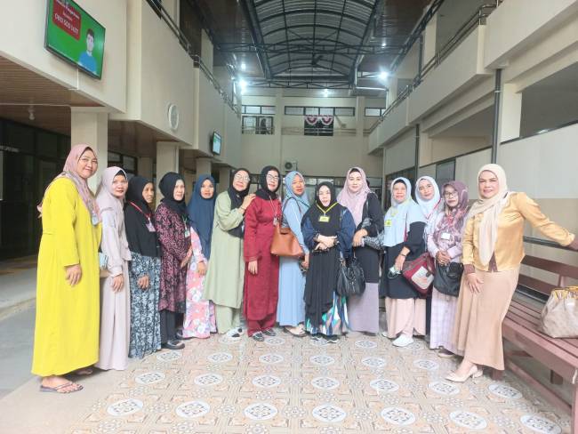 Para korban yang terus memantau jalannya persidangan, berharap putusan nanti semua sesuai apa diperbuatnya (SuarIndonesia/Ist)