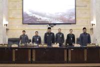 Usulan calon unsur pimpinan DPRD Kalsel diberitahukan melalui sidang paripurna internal DPRD Kalsel, Selasa (17/9/2024). (SuarIndonesia/HM)