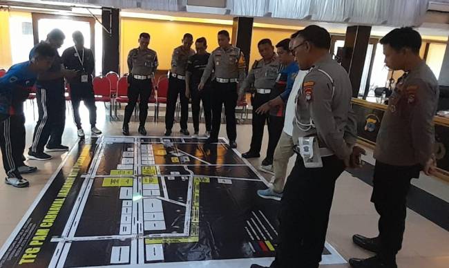 Jajaran Polresta Banjarmasin melalui Satuan Lalu Lintas akan melakukan rekayasa lalu lintas,  rangkaian Karnaval Jaringan Kota Pusaka Indonesia ( JKPI) dalam rangka menyambut Hari Jadi (Harjad) ke-498 kota Banjarmasin, Jumat (20/9/2024). (SuarIndonesia/YI)