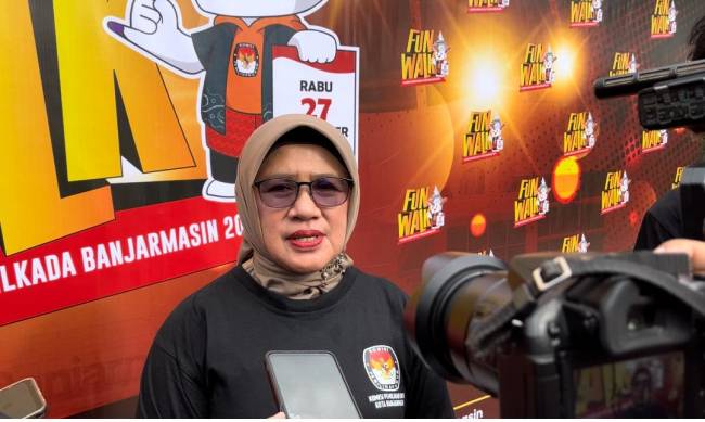 Ketua KPU Kota Banjarmasin, Hj Rusnailah