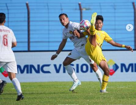 Barito Putera seri 2-2 dengan Persik Kediri. (instagram @psbaritoputeraofficial)